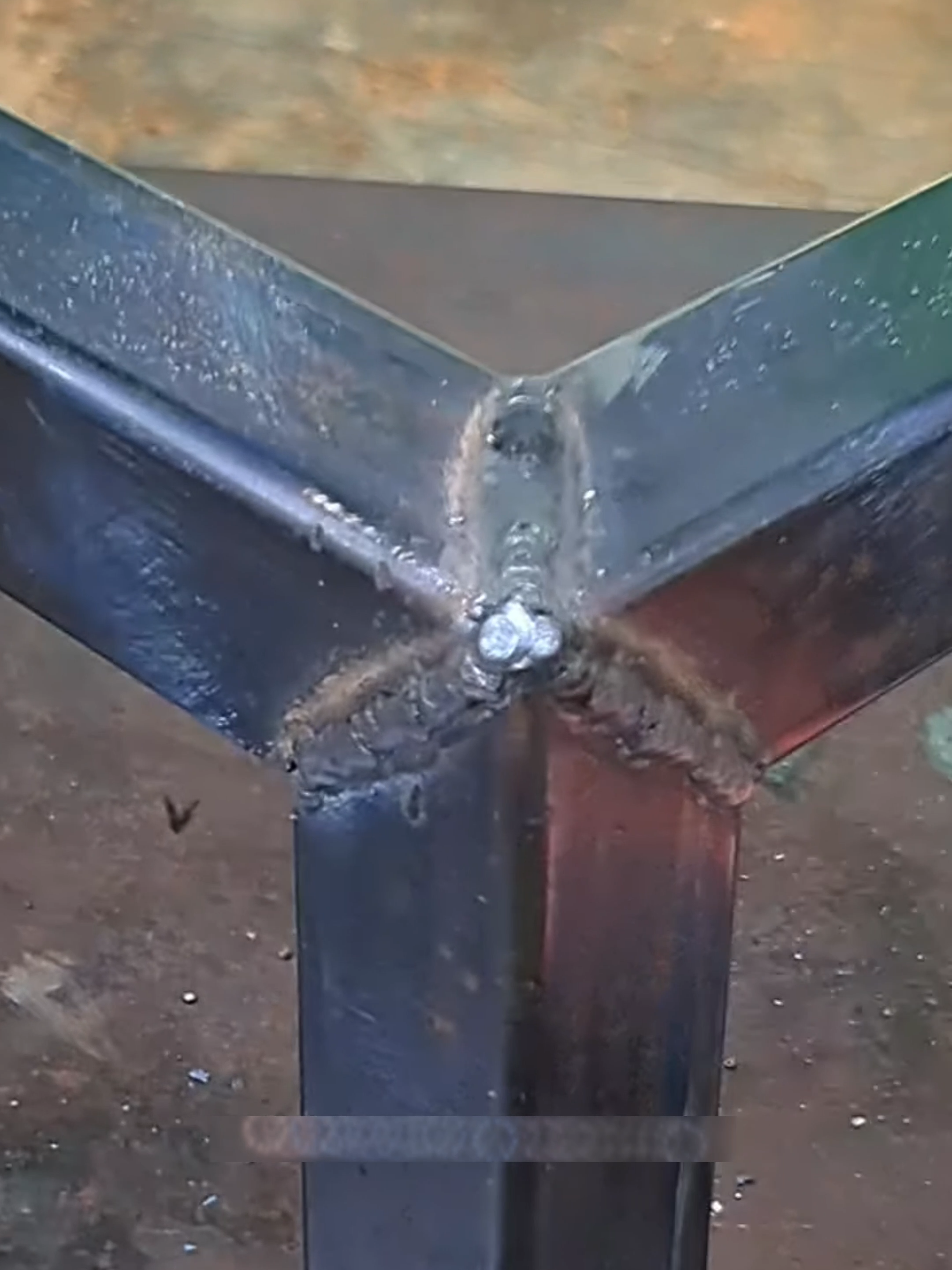 Tips/Tricks #weldwisdom   #weldersworld2   #weldingworks2   #weldwiz_   #fusionfocus_  #scarynorthsea455  #weldingspark_  #eidalfitr  #eidalfitr2024  #Ramadan2024