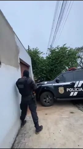 Cumprimento de mandado de busca e apreensão #tbt #mandado #mandadodebuscaeapreensao #police #policia #policiacivil #investigacao 