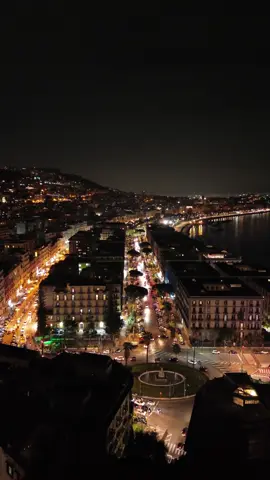 #ammor 🎶 @Andrea Sannino  📍 Napule 💙💙💙 #ngoppe13scesesantantonio #081 #explore #world #mergellina #dji #drone #neipertee #foryou #campaniadavivere #campania #tiktok #partenopei #Love #viral #napolinelcuore #napoli #napule #sera #andreasannino 