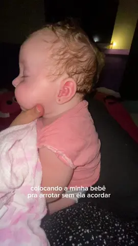 voces ainda colocam o bebe pra arrotar?  #maternidade #bebe #rotinadobebe #fy #fyy #fyp #rotinanoturna #rotina #viral #baby 