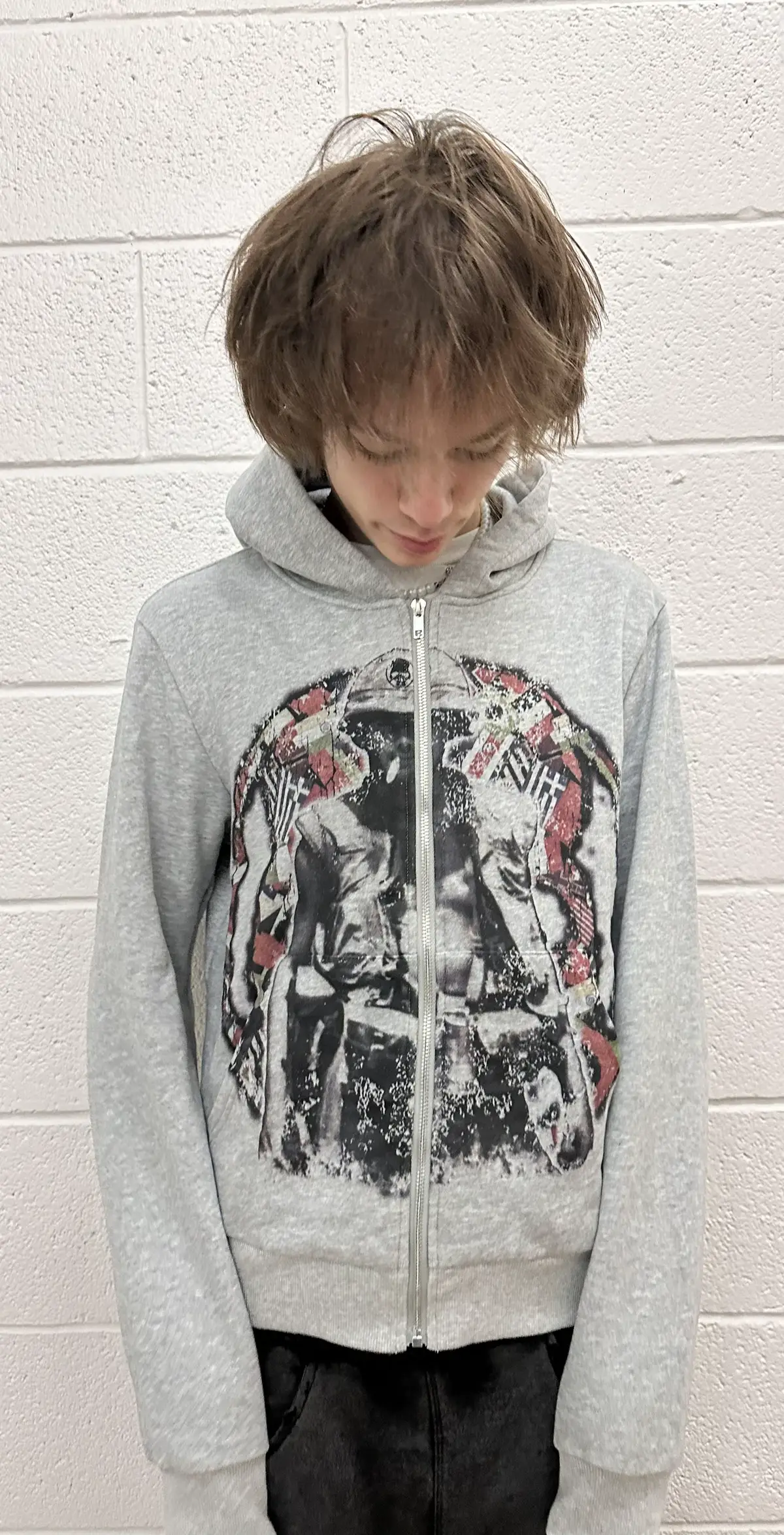“United” Zip up april 5th 5:00pm est. #fyp #archivefashion #fashiontiktok #fashion #undergroundfashion #undergroundmusic 