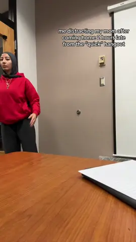 woah woahh #fyp #pov #hijabi #explorepage #algorithm #contentcreator #viraltiktok #share #Ramadan #girls 