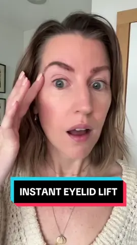 2 minutes for an immediate effect 👏 Watch this step-by-step on how to get a lifted eyelid look with Lids by Design from Contours Rx® #ContoursRx #LidsByDesign #liftedeyelids #eyelidsurgery #posteyelidsurgey #eyelidliftresults #eyelidstrip 