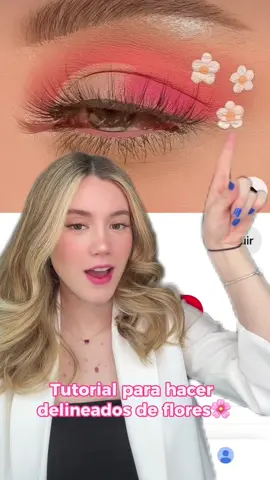 Ya es primavera y este delineado de florecitas te va a encantar! Te enseñamos como hacerlo super facil🫰🏻🌸 #jgliners#delineadodeflores#delineadografico#springmakeup#delineadodeojos 