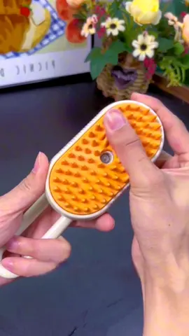 Pet comb!#fyp #foryou #foryourpage #top #tiktok #cat 