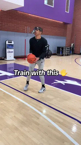 Trust 🤝 #handinyoface #basketball #fyp 