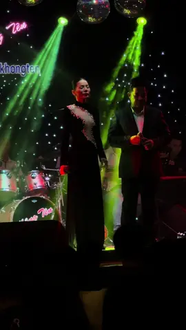 QUANG LÊ - LỆ QUYÊN song ca Gõ Cửa Trái Tim quá ngọt #lequyen #quangle #phongtra #nhachaymoingay #nhacxua #nhacbolero 
