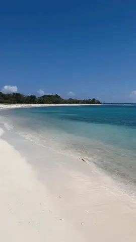 Sun, Sand and Sea 🩵 #fyp #beachvibes #vacation #jamaicatiktok 