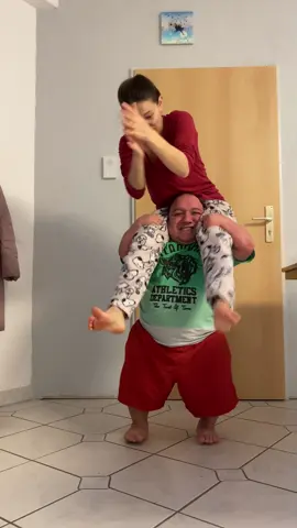 They often ask if I carry her in my arms😘  @Галина Степанова #dwarf #husbandwife #family #twins #viralvideo