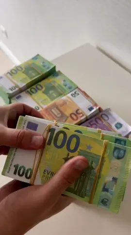 #cash #euro #money 