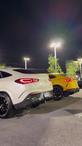 Y así comienza mi cumpleaños 33 🎉  MERCEDES-BENZ AMG GLE 53 🎁🏁 Lo único que nos llevamos de esta vida son experiencias y yo quiero vivirlas todas! La Urus necesitaba una hermana y que mejor que autoregalarmela en mi cumpleaños número 33. Estaba esperando esta edad, ese número me fascina! Por algo era, este 2024 empezó demasiado fuerte y aún no abrí el @club0a100 que va a cambiar millones de vidas en todo el mundo!!! Este es el plan que me dejó Dios en la tierra y lo voy a cumplir, voy a desvivirme cada día para mejorar a todos ustedes, a cambiar sus hábitos, eliminar vicios y así dar lugar a una vida de grandeza en todo sentido. Créanme que ya están ganando si tienen el deseo de cambiar. No los voy a dejar caer jamás. LET’S GOOOO 🚀🤝🏼 - - #motivacion #argentina #mercedesbenz #gle53 #amg #glecoupe #buenosaires #miami #argentinosporelmundo 