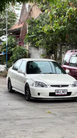 Honda Civic 🤍 #carsoftiktok #dexautoworksgarage #buboytuning #nrthsidemeets #fypシ #trending #honda #civic  #viral #vtec  #foryoupage #fypシ゚viral 