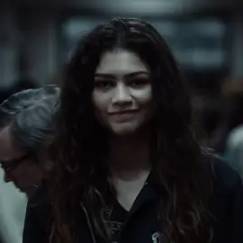 thank you to all 300k of you for watching and feeling my edits. i am so grateful. i hope you feel seen. love moon 🌙 #euphoria #euphoriaedit #ruebennett #ruebennettedit #rueeuphoria #euphoriaseason3 #zendaya #rueedit #fyp #fypシ 