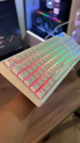De verdad suena demasiado bien 🤤 Teclado mecanico de Havit 🙌🏻#tecladomecanico #gaming #pcgaming #pctips #techtok #hardware #fyp 