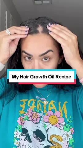 Full recipie on how to make the hair growth oil that has saved my hair and created an abundance of new growth ✨ #hairgrowth #hairgrowthoil #alopecia #magicoil #DIY #fyp #healthyhair #hairtok #rosemaryoil #CapCut 