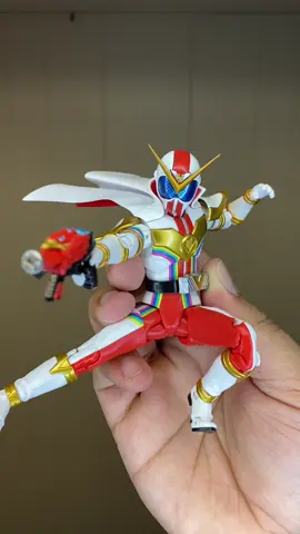 Posed Zenkaizer! #shfiguarts #supersentai #zenkai #kikaisentaizenkaiger #pose #toy #toys #figure #fullpower 