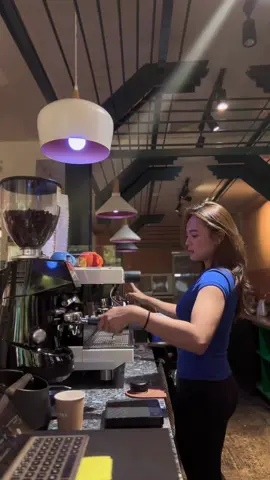 been a while 🥹  #fyp #coffeetiktok #baristalife #dailylife #fypシ #barista #coffee 