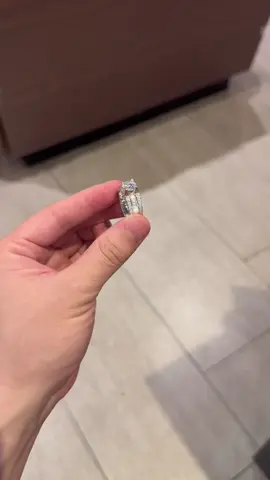 Ổ nhẫn Vàng Trắng viên chủ 8ly nhỏ gọn cho a zai Cần Thơ 💍💎 Đơn giản những rất đẹp #trangsuc #nhan #kimcuong #xuhuong2024 #xuhuong #moissanite 