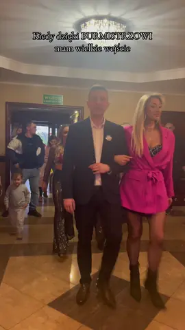 Wejscie smoka na scene 🐉🐲 #burmistrz #joke #funny #dc #zasiegi #fyp #foryou 