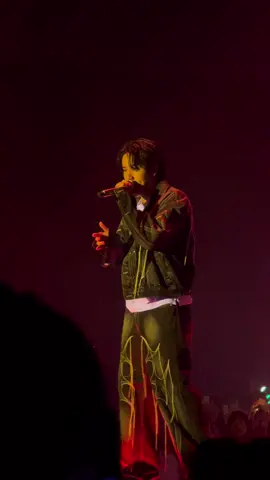 ค่ตเท่🔥💙💜#NanonConcert #mynameisnanon #nanon_korapat #fypシ @NANON 