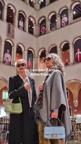 forever stylish @liv #fashionicon 