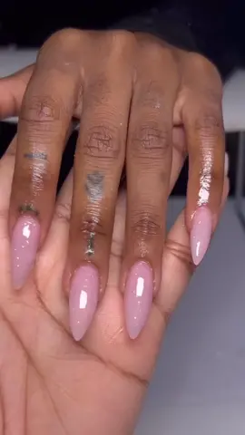 Pink So Soft 💕 • #splashxo #softpinknails #pinknails #almondnails #exploremorenails 