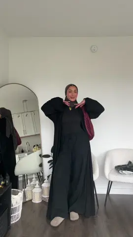 Iftar and taraweeh fit 🍒🫶🏼📿 #OOTD #abayagirls #modestoutfits 