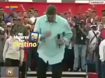 MADURO BAILANDO DOS MUJERES UN DESTINO 😂🇻🇪 #Maduro #bailndo #humor #funnyvideos  #viraltiktok #Yoris #Sustituta #mariacorina #humor #Amor 