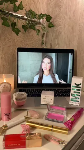 the best kinda nights ☺️💖 #makeup #girltherapy #makeuptherapy #beauty @milkmakeup @Herbivore Botanicals @Sol de Janeiro @elfcosmetics @nyxcosmetics_mx @Dior @Grande Cosmetics @VOLUSPA @Patrick Ta Beauty 