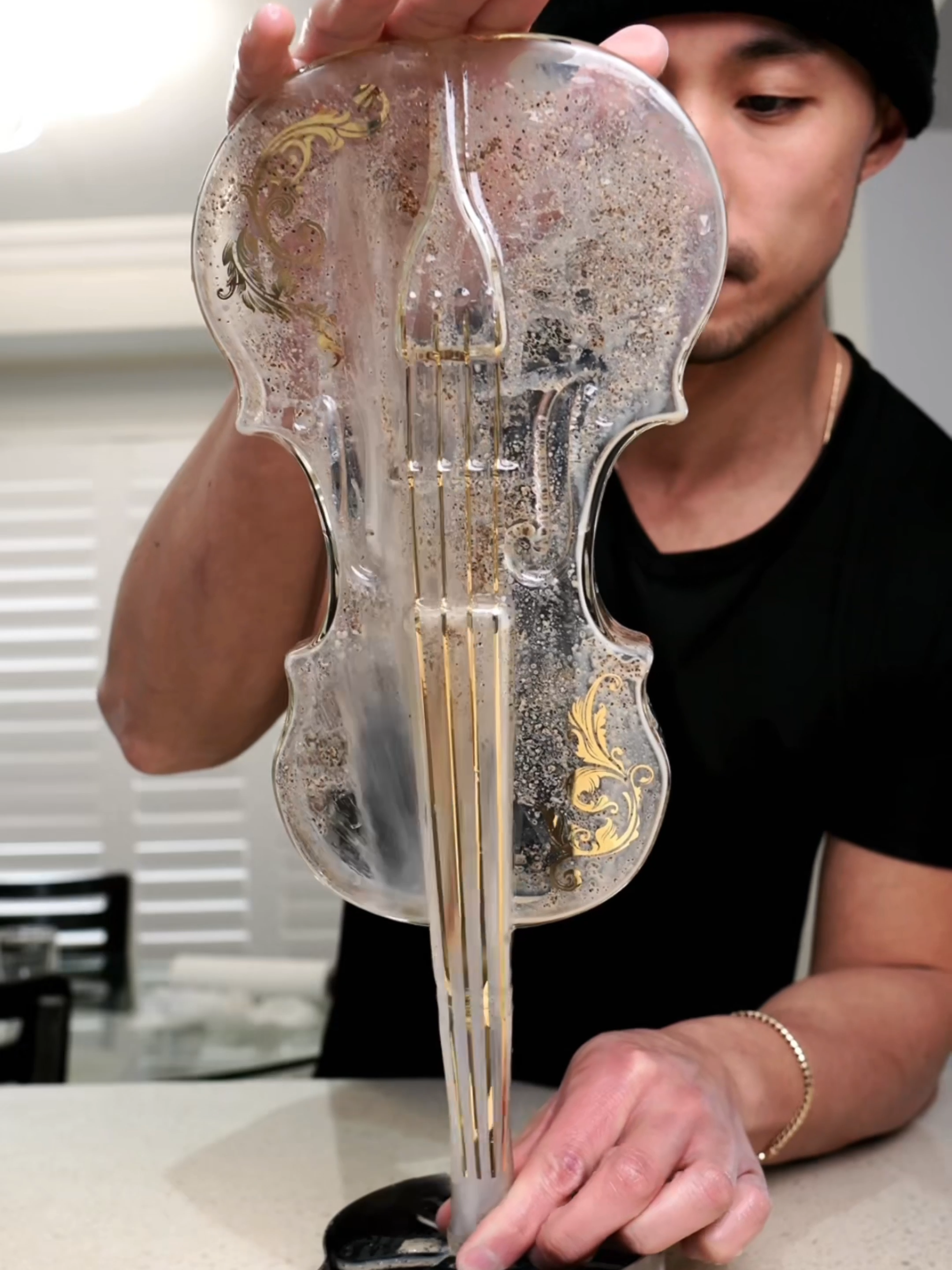 Violin Wash #asmr #washing #drinks #oddlysatisfying #sleep