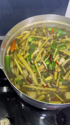 #กระแสวันนี้tiktok #แกงหน่อไม้สดใส่จิ้งหรีด#แซ่บแซ่บ 