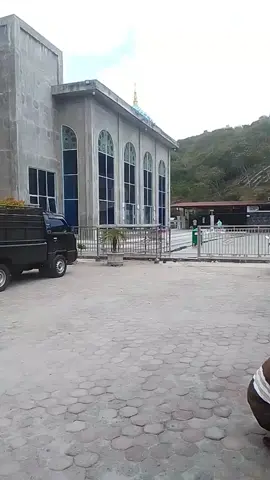 berada di #masjid #al-#muttaQin #simpangbalikbenermeriah 