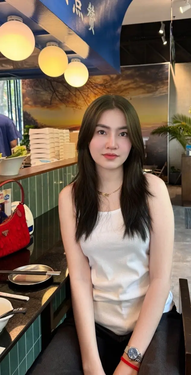 ខលរកគេ😝