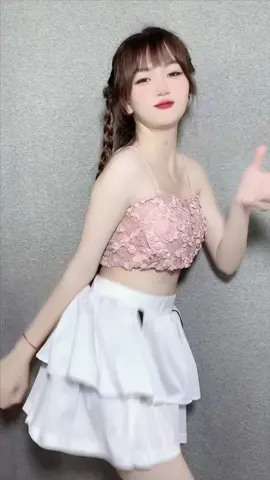 Lắc típ dị ớ😁😁#xh #fyp #trending #tiktoklive 