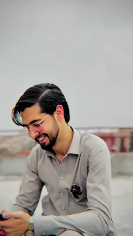 Wallah koi bhi nahii…!!! 🥺♥️ 𝙎𝙪𝙗𝙨𝙘𝙧𝙞𝙗𝙚 𝙈𝙮 𝙔𝙤𝙪𝙏𝙪𝙗𝙚 𝙇𝙞𝙣𝙠 𝙞𝙣 𝘽𝙞𝙤 🥺😩♥️ #hurrairahmad #hurrairahmadpoetry #ownvoice #foryou #fypシ゚viral #foryoupage #unfreezemyacount #accountfreezed 