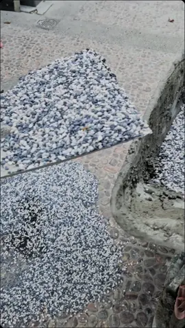 pabble stone plastering  #pabblestone #fencing #wallfancing #stone #pabble #kulim #kulimrenovation 