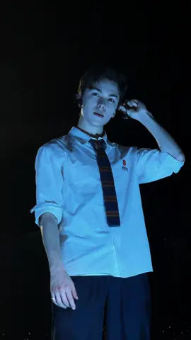 it's golden 🤍 #VERNON 