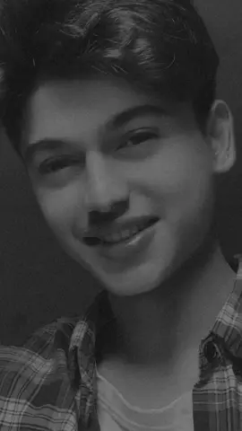 তুমি ছিলে হাতটি ধরে যখন ছিল না কেউ আমার পাশে 🫶💙#arman_c2 @ 𝒜𝓇𝑀𝒶𝒩🕊💫 
