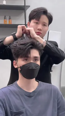 Fomr tóc Tổng Tài  với kiểu tóc Side Part , phù hợp với khuân mặt ae Việt Nam #tienhairstylist199 #tocnamdep #xuhuong #fyp #lamdep #toctrungquoc #3sonhair #tocnamhanquoc 