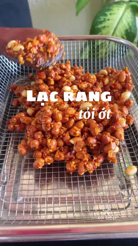 Lạc rang tỏi ớt #nauan #lacrangtoiot #ancungtiktok #xuhuong #monngonmoingay #nauancungtiktok #xobep 