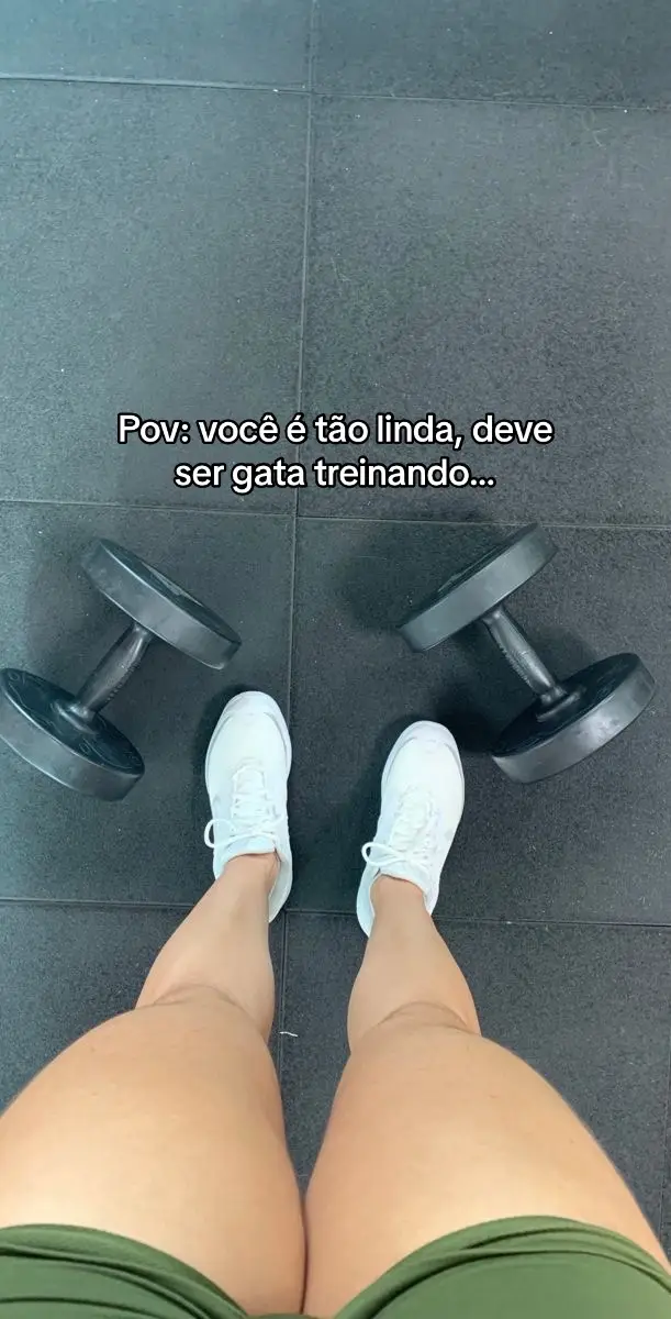 Kkkkkkkkk atropelada 🤡🤡🤡 #evolução #evolucao #treino #treinofeminino #treinopesado #gymrat #gymgirl #gym #academia #GymTok #fy #Fitness #ratadeacademia #maromba #gymmotivation #mememaromba #memefitness #humormaromba #treinoparamulheres