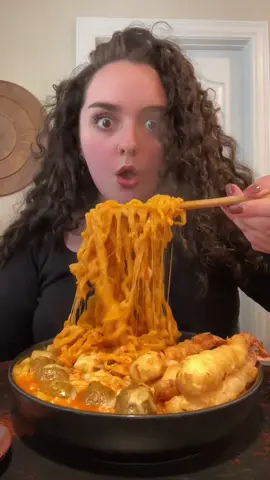 cheesy buldak carbonara w/ shrimp tempura & @Bloom Nutrition 🍜 #bloompartner #eatwithme #mukbang #mukbangeatingshow #FoodTok #eatingasmr #foodasmr #mukbangasmr #asmreating #eatingshow #eatingshowasmr #eatingsounds #mukbangs #mukbangvideo #letseat #watchmeeat #eatingsounds #ramenmukbang #buldakramen #buldakcarbonara #cheesysamyang #cheesyspicynoodles #buldakmukbang #carbonaranoodles #slurping #slurpingsound #slurpingnoodles #slurpingasmr 