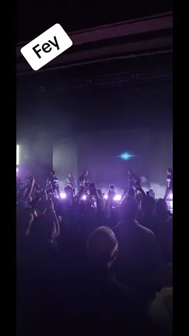 Muevelo @Fey #sanantonio #aztectheatersanantonio #usatour #fey #muevelo 