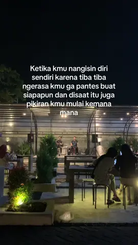 Sampe punya pikiran apa aku ga usah nikah aja ya,apa gaada satu aja yg beneran cintanya tulus ga berubah dari awal hingga akhir#foryou #sadvibes #quotestory #zxbcya 