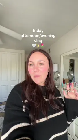 spend friday night with me!!  #Vlog #dailyvlog #nightroutine #nightroutineskincare #nighttimeroutine #fridaynightvlog #eveningroutine #eveningvlog #nightroutinevlog 