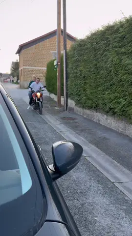 Faut pas titiller 🤣🤣🤣