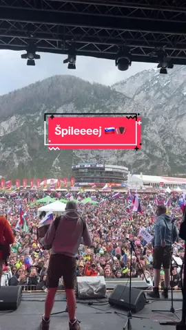 Fajn smo se meeeel! Špileeej! 🪗🇸🇮  #tiktokslovenia #slovenijatiktok #slovenia #slovenija #fypslovenia #fypage #slotiktok #tiktokslo #planica #planica2024 #peterprevc #prevc 