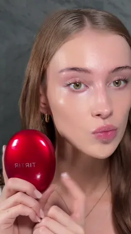 asmr: trying the viral @TIRTIR ad cushion foundation ☁️ so impressed with this foundation it lasted all day! #koreanglassskin #spotlessskin #flawlessskin #glowyskin #cleangirlmakeup 