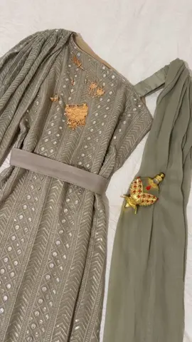 Ootn for my iftar party ♥️  #OOTD #ootnight #iftarparty #iftargathering #uaedress #dresses #ramada #RamadanMubarak #ramadanoutfits 