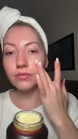 Use code LARISA1403 for a discount on Yesstyle #YesStyle #YesStyleReview #mary&may @Mary&May Official #skincare #koreanskincare #barrierrepair #nightmoisturiser #skincaretok #fyp 